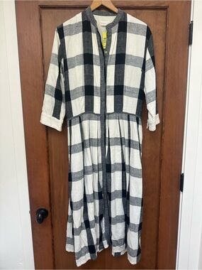 Daydress UK, Black and Cream plaid Midi Dress